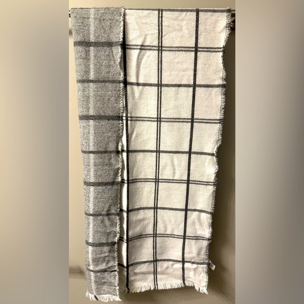 Loft gray and white reversible oversized scarf